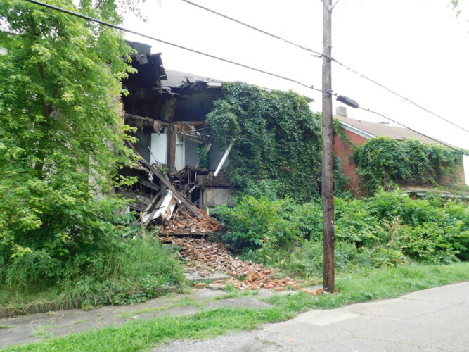 Belmont County Land Bank Accelerates Action To Raze Bellaire Structure